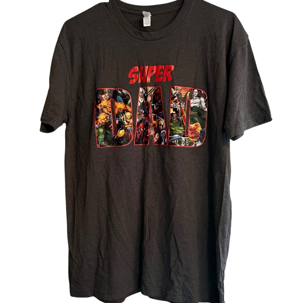 Super Dad Vinyl Print T-Shirt Men’s Size L